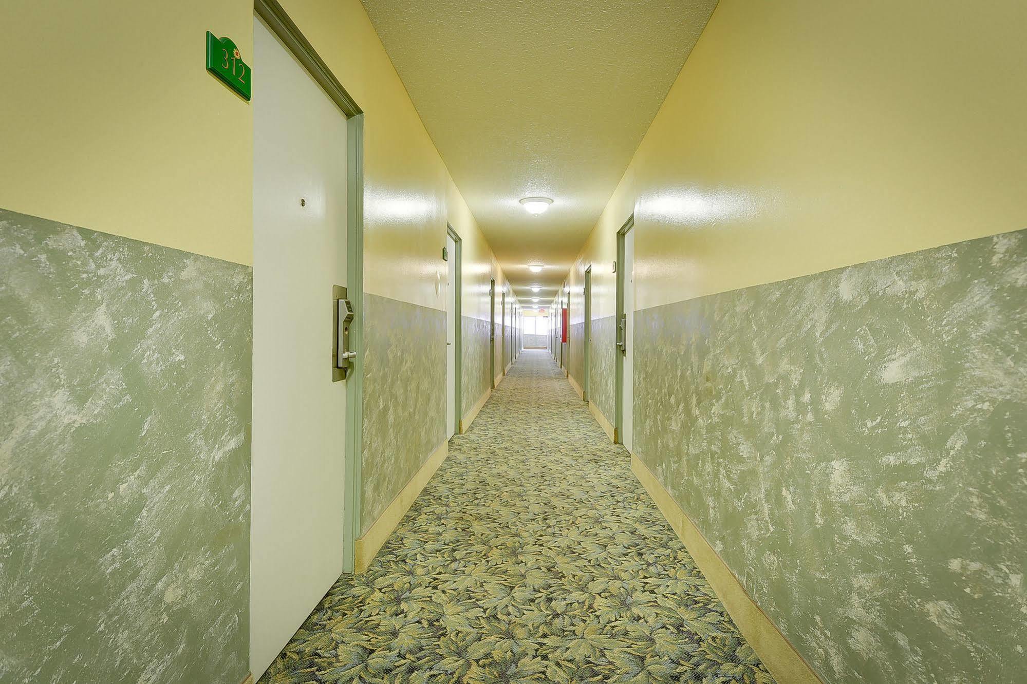 Vagabond Inn Long Beach Buitenkant foto